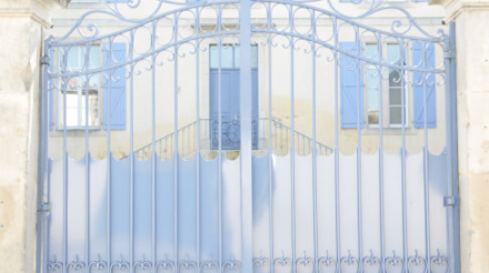 Remise en état d'un portail métallique